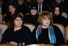 Xalq artisti Amaliya Pənahova dəfn olunub (YENİLƏNİB) (FOTO)