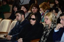 Xalq artisti Amaliya Pənahova dəfn olunub (YENİLƏNİB) (FOTO)