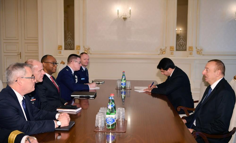 Prezident İlham Əliyev: Azərbaycan nəinki regionda, daha geniş məkanda ən güclü nəqliyyat infrastrukturuna malik ölkələrdən biridir (FOTO) (YENİLƏNİB)