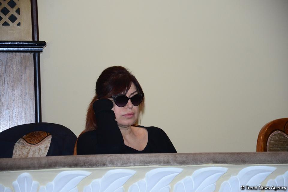 Xalq artisti Amaliya Pənahova dəfn olunub (YENİLƏNİB) (FOTO)