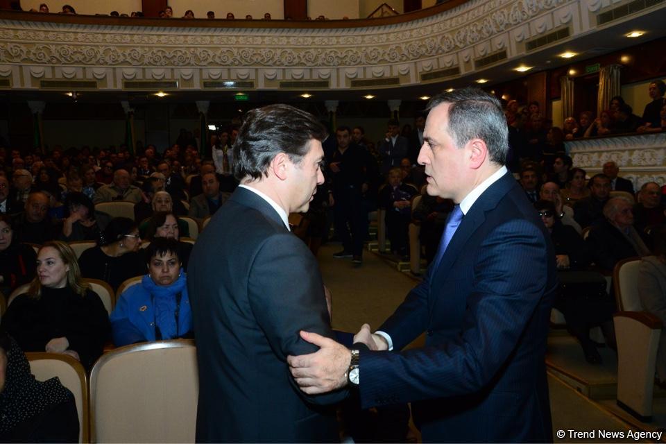 Xalq artisti Amaliya Pənahova dəfn olunub (YENİLƏNİB) (FOTO)