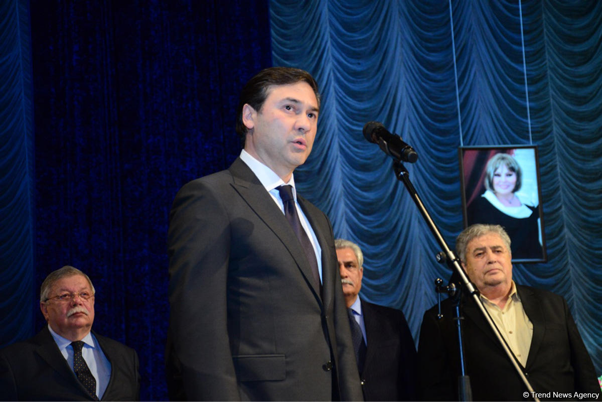 Xalq artisti Amaliya Pənahova dəfn olunub (YENİLƏNİB) (FOTO)