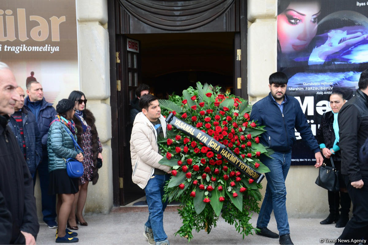 Xalq artisti Amaliya Pənahova dəfn olunub (YENİLƏNİB) (FOTO)