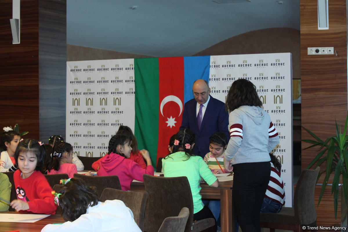 Azərbaycan Sənaye Korporasiyası Dövlət Bayrağı Günü münasibətilə tədbir keçirib (FOTO)