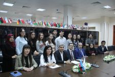 Tələbə-jurnalistlərlə görüş olub (FOTO)