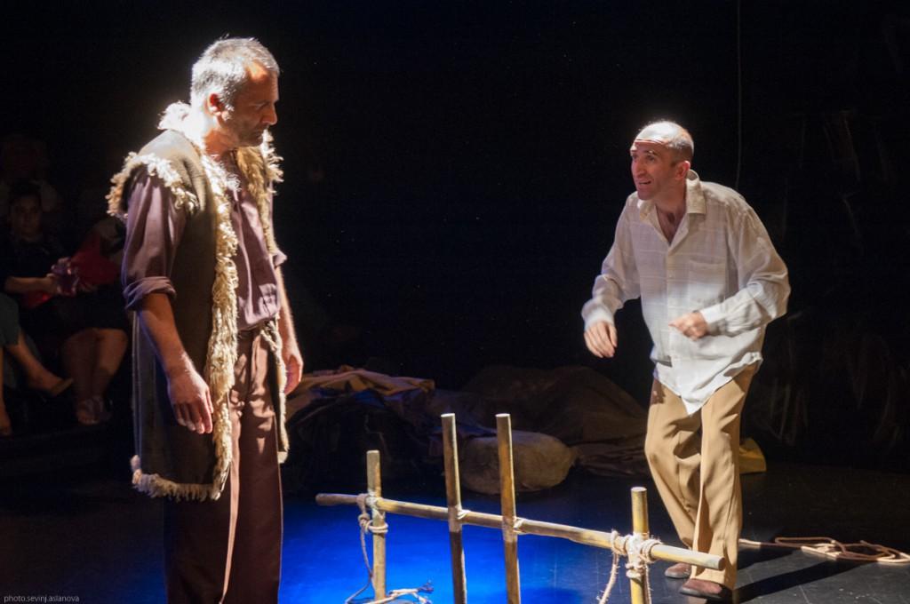 Milli Dram Teatrı ölkəmizi beynəlxalq festivalda təmsil edir (FOTO)