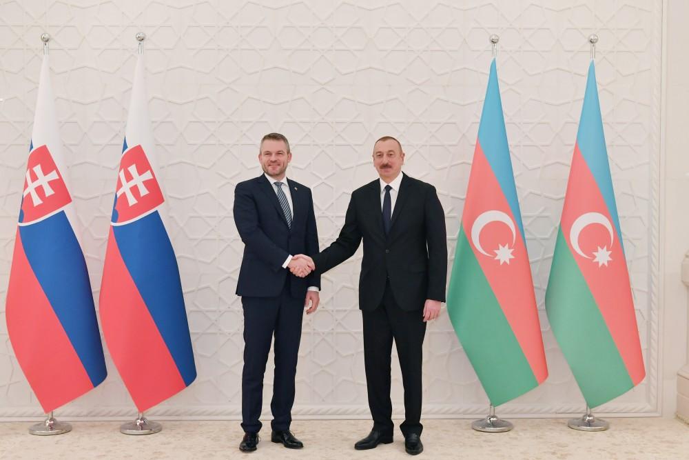 Prezident İlham Əliyev: Azərbaycan-Slovakiya münasibətləri ölkəmizin Avropa İttifaqı ilə əməkdaşlığının inkişafı baxımından önəmlidir (FOTO)