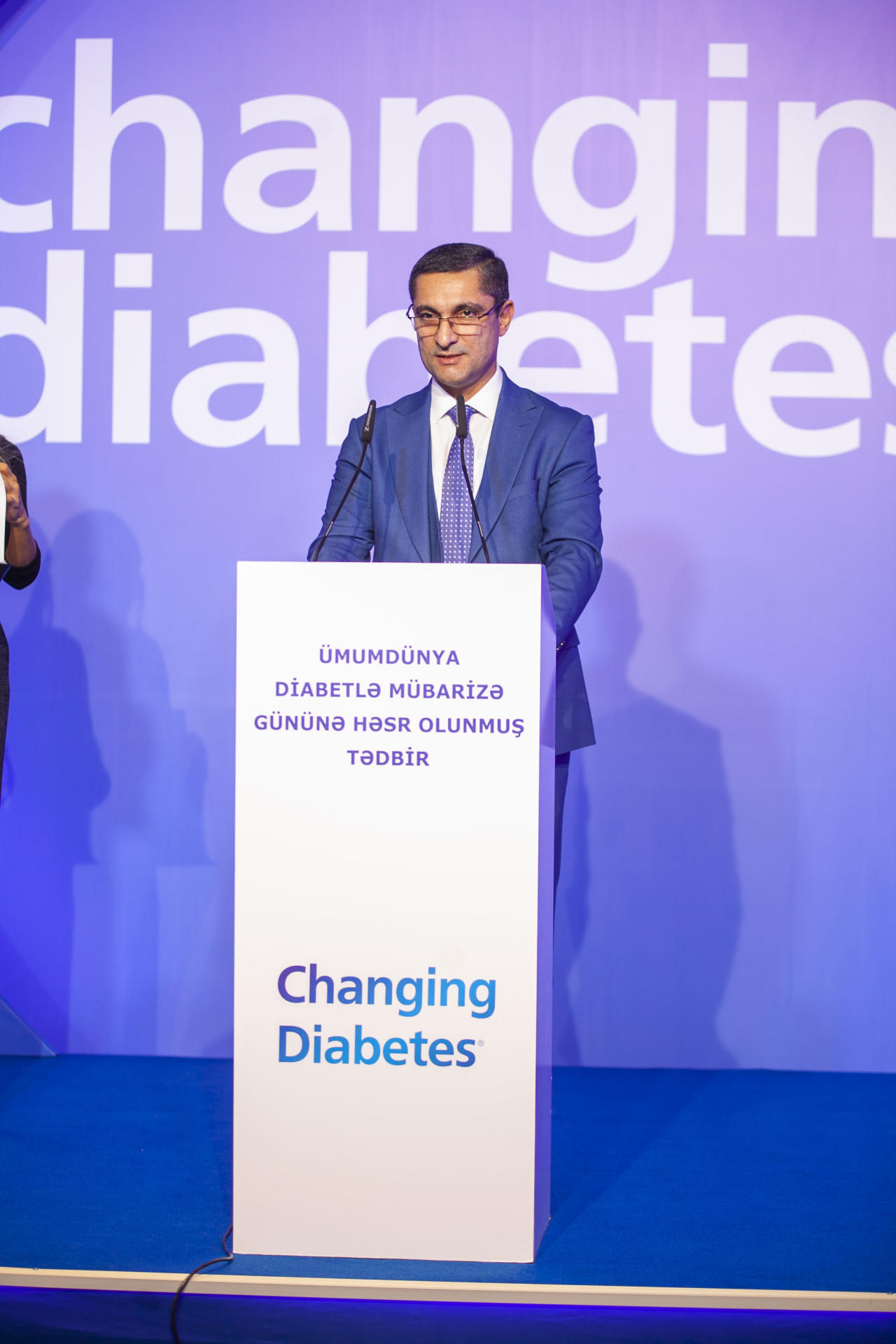 Heydər Əliyev Fondu şəkərli diabet xəstəliyindən əziyyət çəkən uşaqların insulin preparatları ilə təmin olunması istiqamətində layihələr həyata keçirib (FOTO)