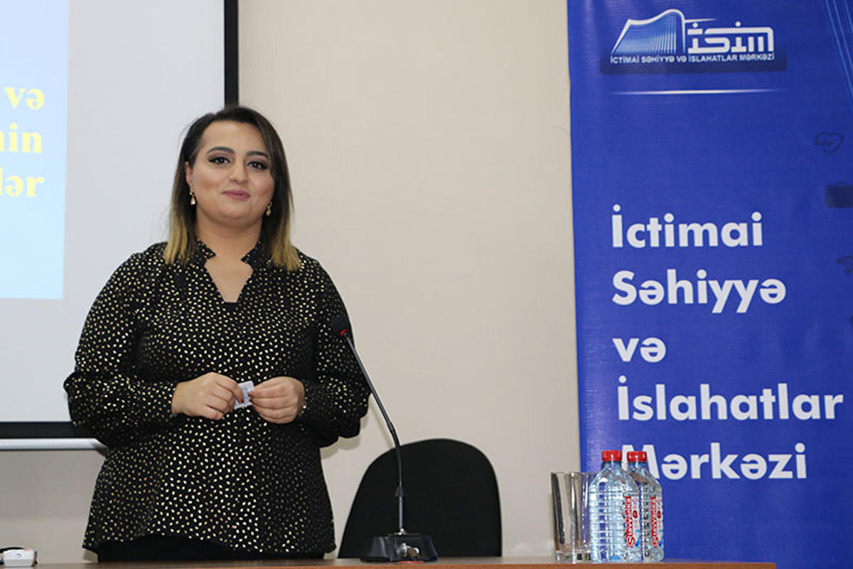 Bilik Fondu Azərbaycan Universitetində mühazirə təşkil edib (FOTO)