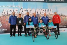 Azərbaycanlı marafonçu Asiyadan Avropaya qaçaraq rekorda imza atıb (FOTO)