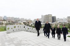 Prezident İlham Əliyev Təzəpir məscidinin ətrafında görülən abadlıq-quruculuq işlərinin icra vəziyyəti ilə tanış olub (FOTO) (YENİLƏNİB)
