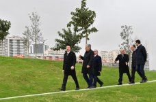 Prezident İlham Əliyev Təzəpir məscidinin ətrafında görülən abadlıq-quruculuq işlərinin icra vəziyyəti ilə tanış olub (FOTO) (YENİLƏNİB)