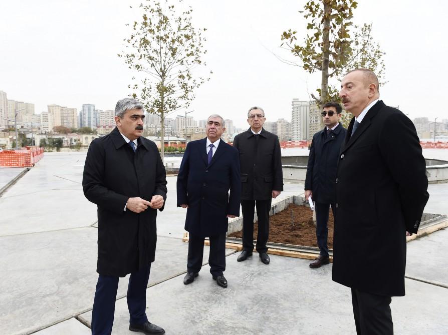 Prezident İlham Əliyev Təzəpir məscidinin ətrafında görülən abadlıq-quruculuq işlərinin icra vəziyyəti ilə tanış olub (FOTO) (YENİLƏNİB)