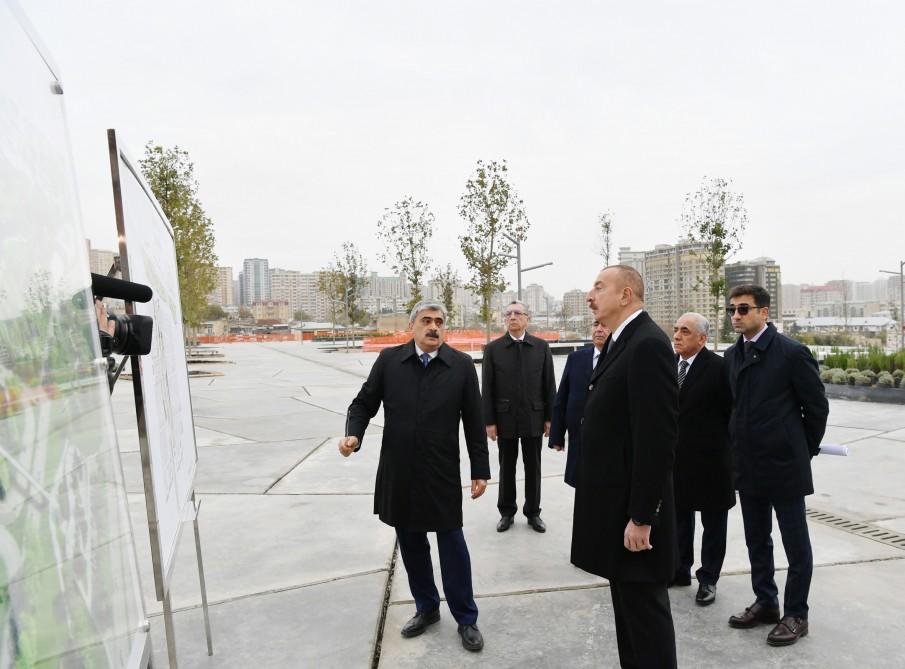 Prezident İlham Əliyev Təzəpir məscidinin ətrafında görülən abadlıq-quruculuq işlərinin icra vəziyyəti ilə tanış olub (FOTO) (YENİLƏNİB)