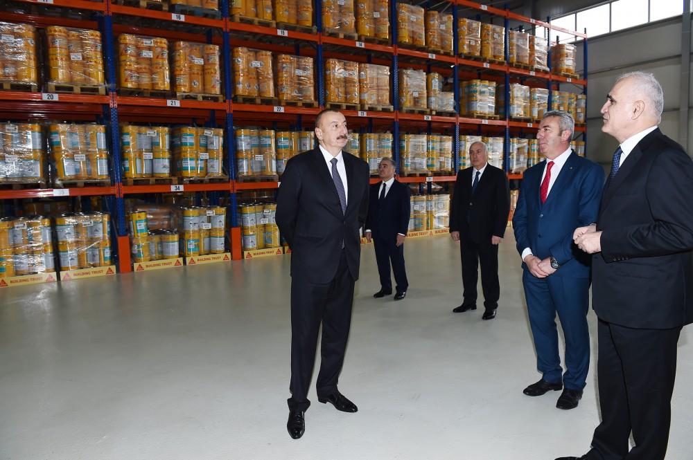 Prezident İlham Əliyev Sumqayıt Kimya Sənaye Parkında inşaat kimyəviləri zavodunun açılışında iştirak edib (FOTO) (YENİLƏNİB)