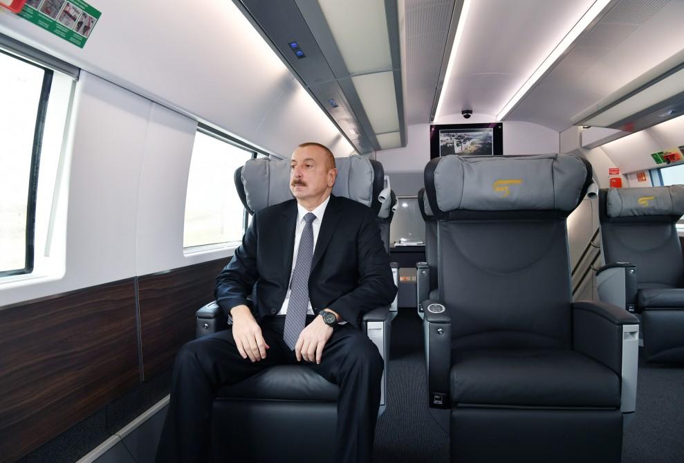 Prezident İlham Əliyev Sumqayıt Dəmir Yolu Vağzalı Kompleksinin açılışında iştirak edib (FOTO) (YENİLƏNİB)