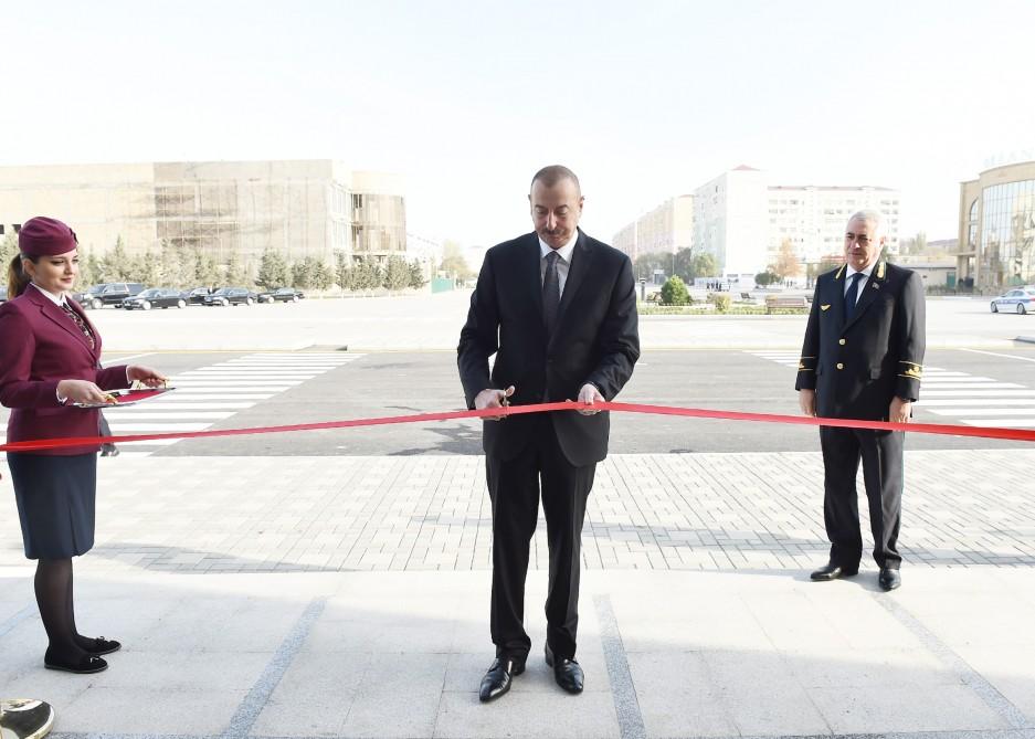Prezident İlham Əliyev Sumqayıt Dəmir Yolu Vağzalı Kompleksinin açılışında iştirak edib (FOTO) (YENİLƏNİB)