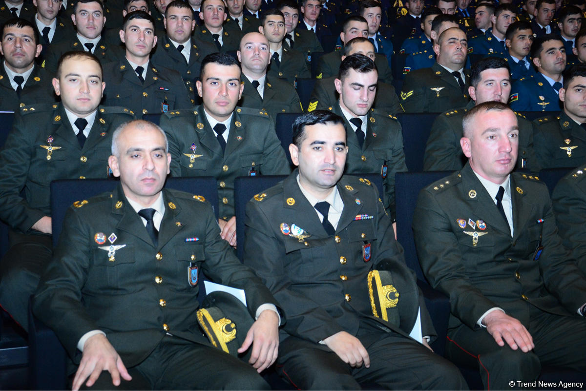 Azərbaycan Gənclərinin VIII Forumu keçirilib (FOTO)