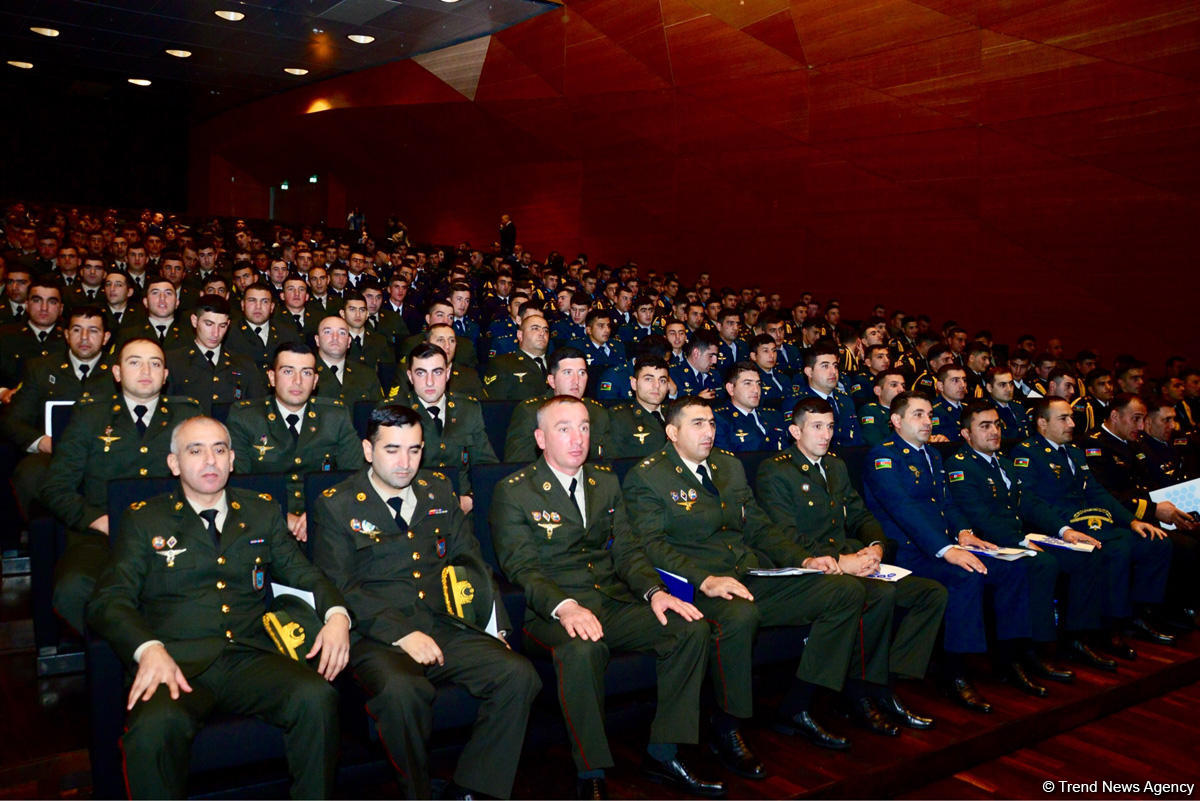 Azərbaycan Gənclərinin VIII Forumu keçirilib (FOTO)
