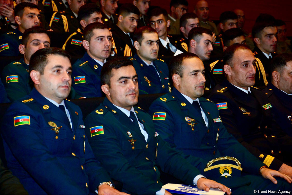 Azərbaycan Gənclərinin VIII Forumu keçirilib (FOTO)