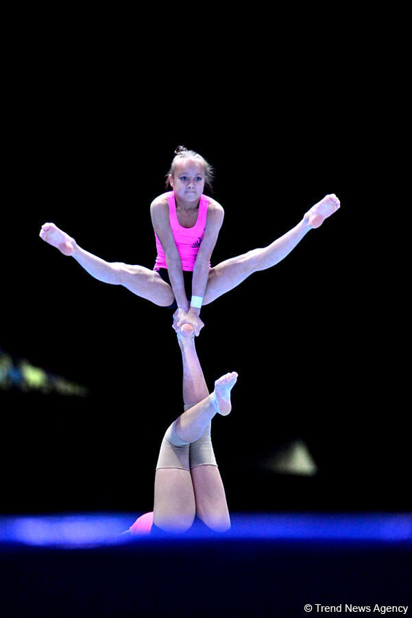 Bakıda akrobatika gimnastikası üzrə Dünya Kubokunda iştirak edəcək idmançıların podium məşqləri keçirilir (FOTO)