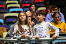 Akrobatika gimnastikası üzrə Dünya Kubokunun birinci günü: Ən yaxşı anlar (FOTO)