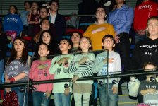 Akrobatika gimnastikası üzrə Dünya Kubokunun birinci günü: Ən yaxşı anlar (FOTO)