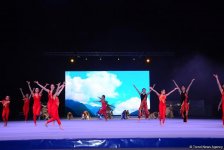 Akrobatika gimnastikası üzrə Dünya Kubokunun birinci günü: Ən yaxşı anlar (FOTO)
