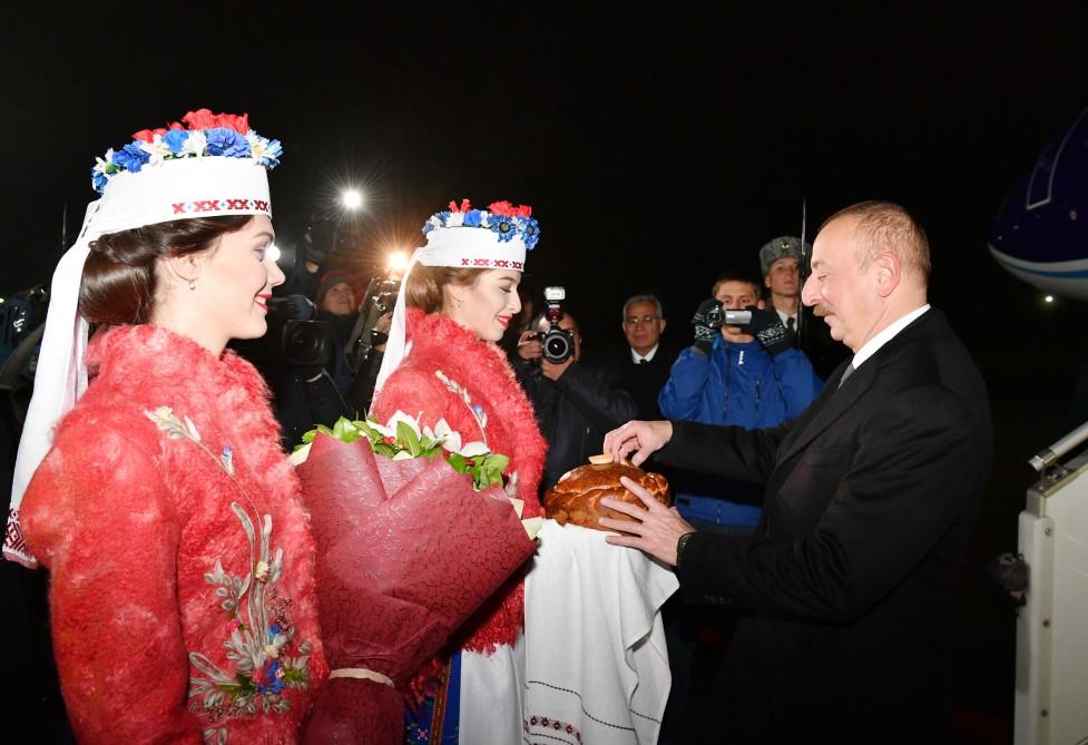 Azərbaycan Prezidenti İlham Əliyev Belarusa rəsmi səfərə gəlib (FOTO)
