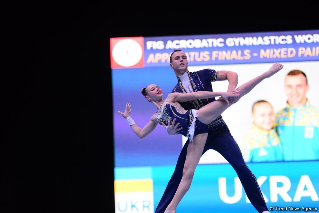 Akrobatika gimnastikası üzrə Dünya Kubokunun finalları start götürüb (FOTO)