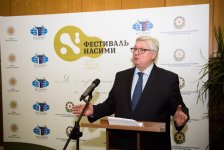 Heydər Əliyev Fondunun vitse-prezidenti Leyla Əliyeva Moskvada Nəsiminin büstünün təntənəli açılış mərasimində iştirak edib (FOTO)