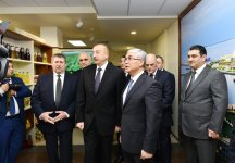 Prezident İlham Əliyev Minskdə Azərbaycan Ticarət Evi ilə tanış olub (FOTO)