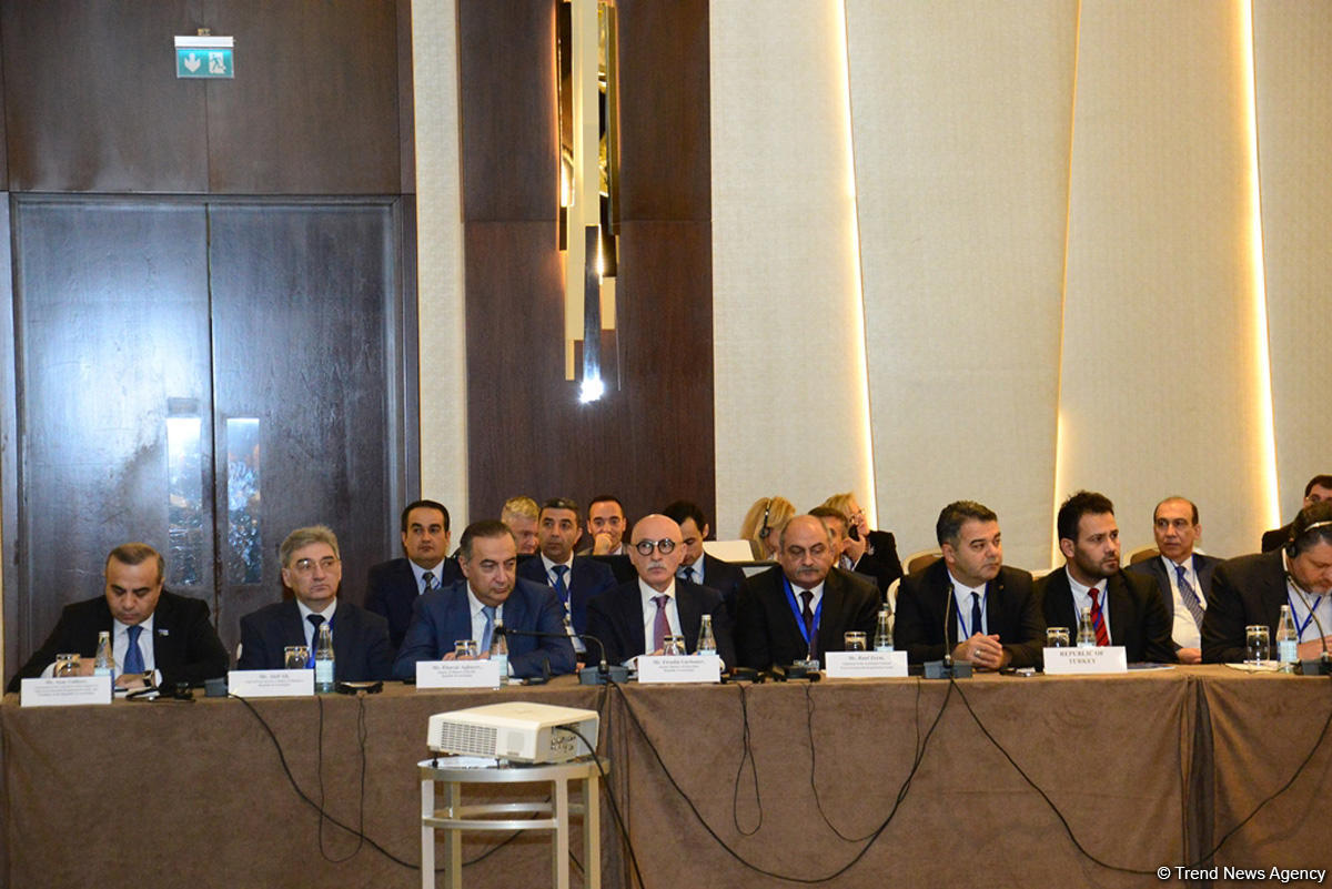 Bakıda BMT-nin Yaxın və Orta Şərqdə narkotiklərin qanunsuz dövriyyəsi və aidiyyəti məsələlər üzrə alt komissiyasının sessiyası keçirilir (FOTO)