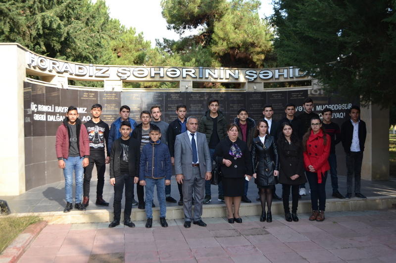 Bilik Fondu “Uşaq hüquqları aylığı” çərçivəsində balaca Zəhranın məzarını ziyarət edib (FOTO)