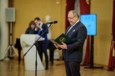 Heydər Əliyev Fondunun vitse-prezidenti Leyla Əliyeva Moskvada “Nəsiminin mənəvi irsi orta əsrlər Şərqinin tarixi-mədəni kontekstində” mövzusunda konfransın açılışında iştirak edib (FOTO)