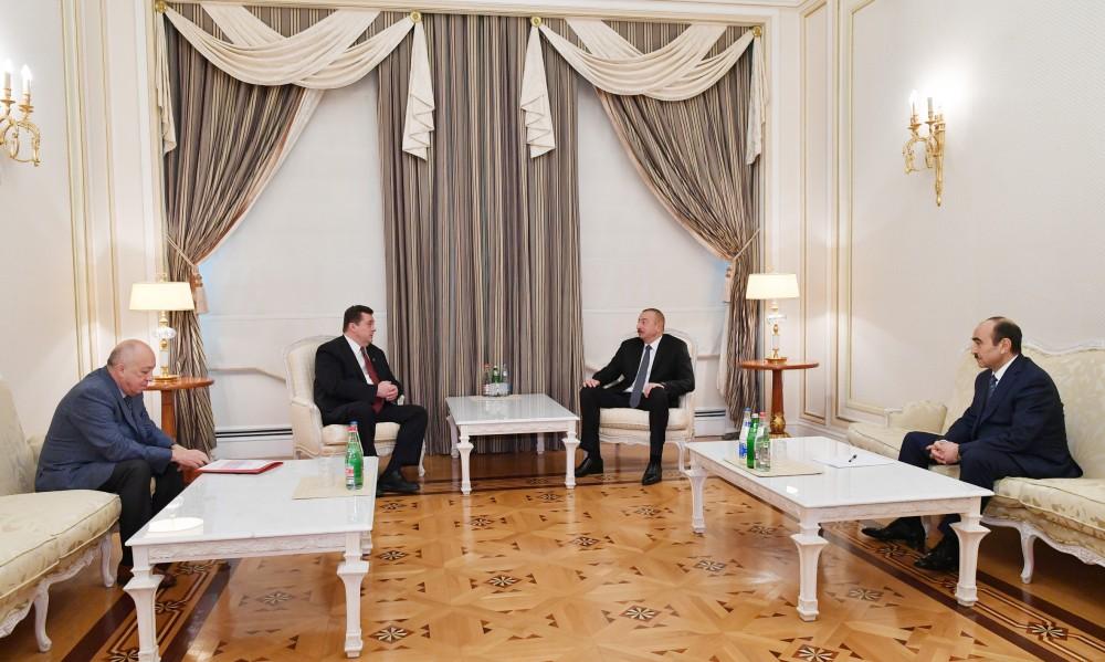 Prezident İlham Əliyev Rusiyanın Jurnalistlər İttifaqının sədrini qəbul edib (FOTO)