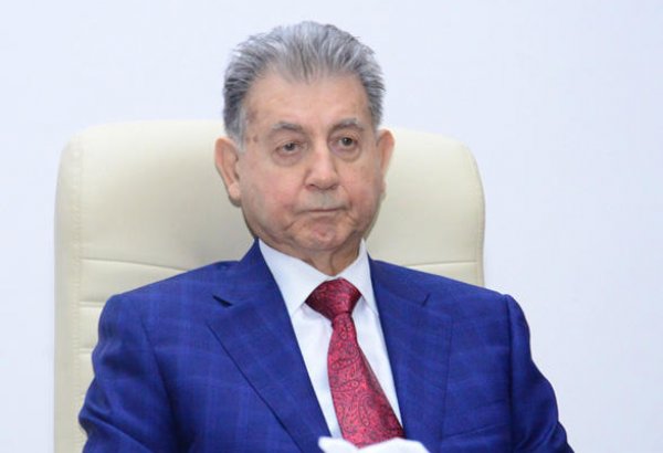 Universitetlərdə elmi jurnalistika ixtisasının yaradılmasına ehtiyac var - Akif Əlizadə
