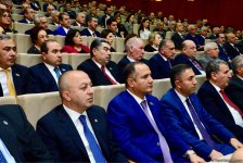 Yeni Azərbaycan Partiyasının yaradılmasının 26-cı ildönümü ilə bağlı tədbir keçirilib (FOTO)