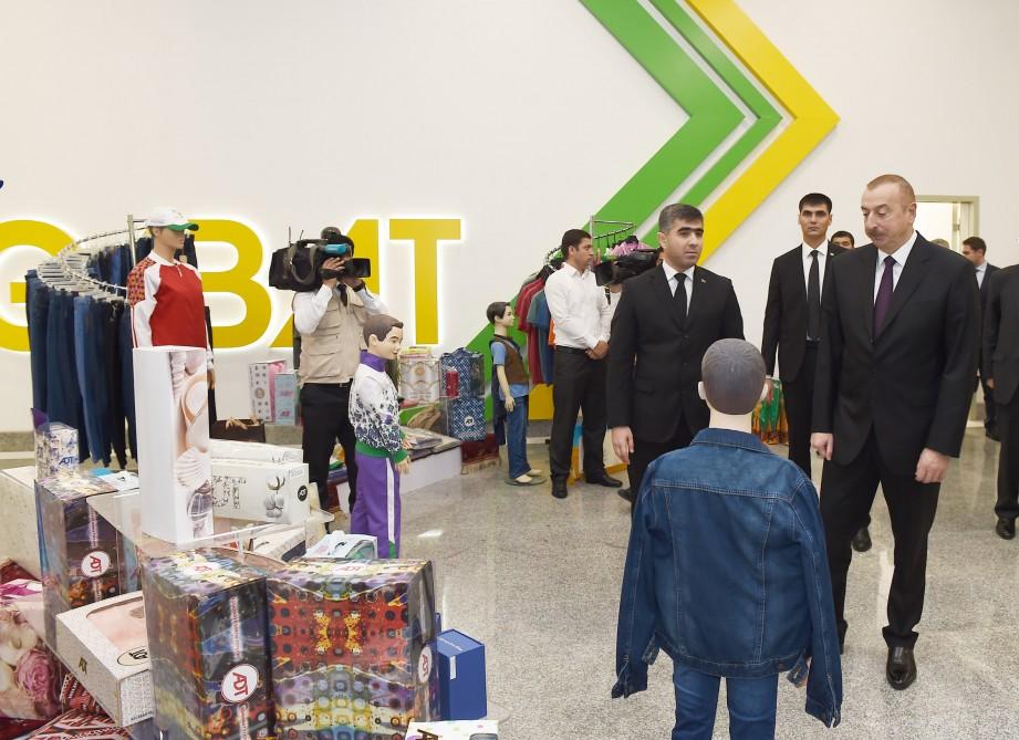 Prezident İlham Əliyev Aşqabadda Olimpiya Kompleksi ilə tanış olub (FOTO)