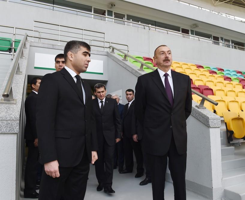 Prezident İlham Əliyev Aşqabadda Olimpiya Kompleksi ilə tanış olub (FOTO)