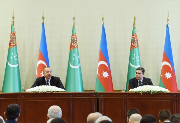 Azərbaycan və Türkmənistan prezidentləri mətbuata birgə bəyanatla çıxış ediblər (FOTO) (YENİLƏNİB)