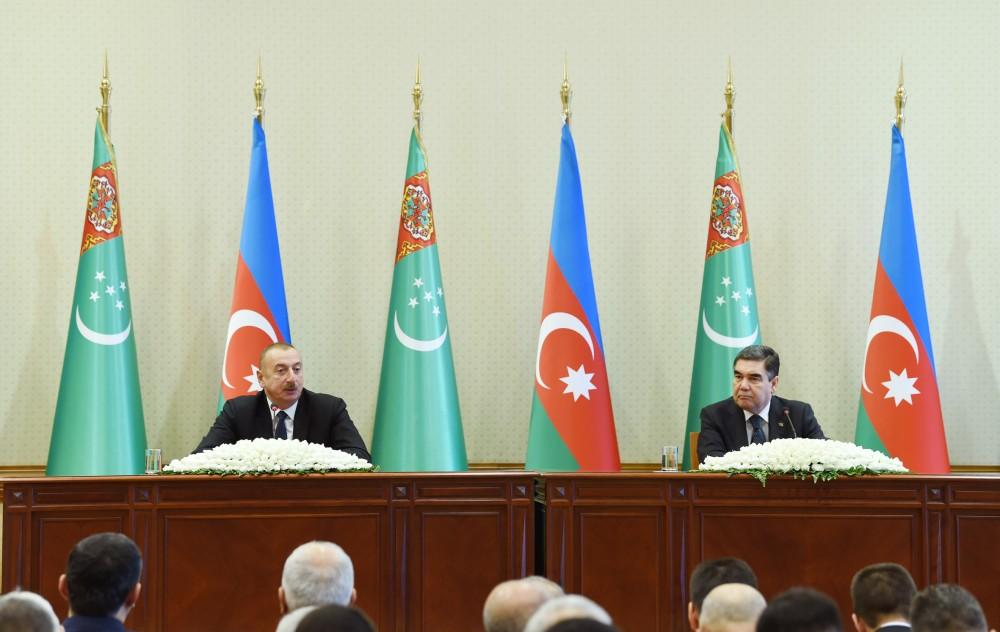 Azərbaycan və Türkmənistan prezidentləri mətbuata birgə bəyanatla çıxış ediblər (FOTO) (YENİLƏNİB)
