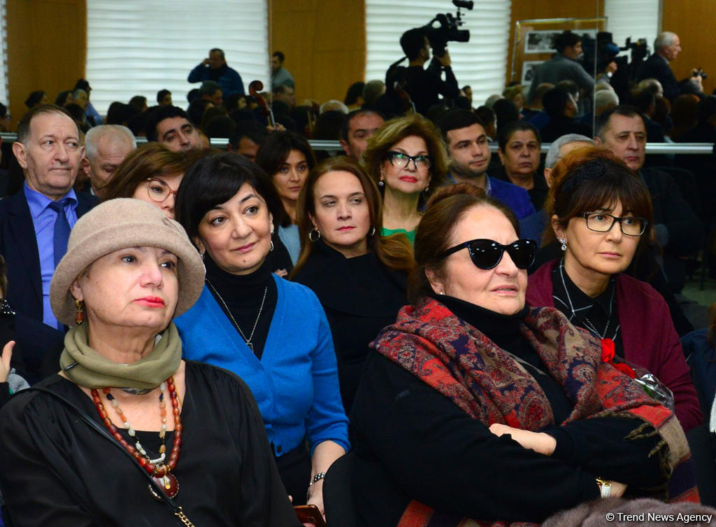 Şəkidə Rasim Ocaqov adına Uşaq-gənclər İnkişaf Mərkəzinin təntənəli açılışı olub (FOTO)
