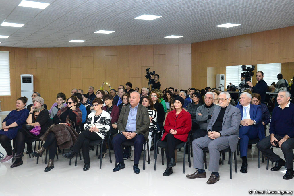 Şəkidə Rasim Ocaqov adına Uşaq-gənclər İnkişaf Mərkəzinin təntənəli açılışı olub (FOTO)