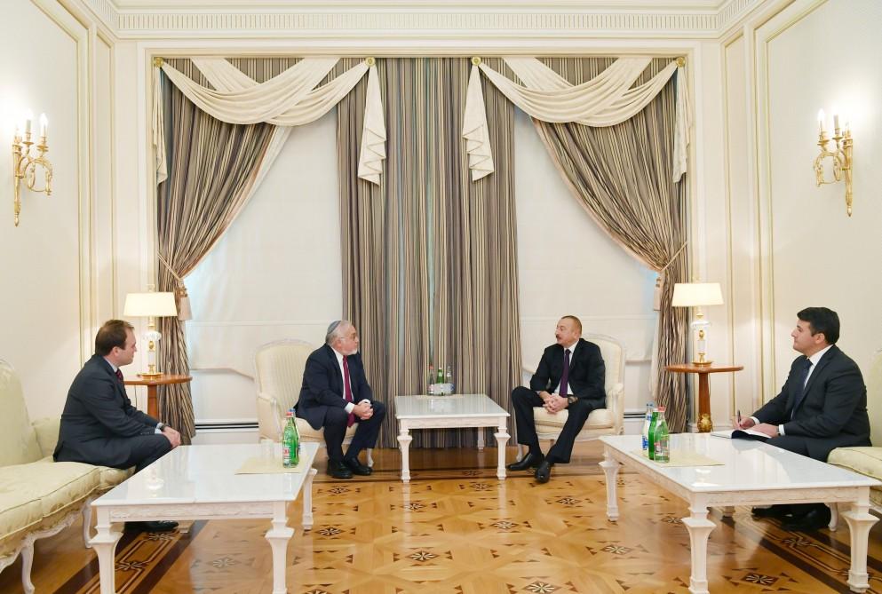 Prezident İlham Əliyev ABŞ-ın tanınmış din xadimlərini qəbul edib (YENİLƏNİB) (FOTO)
