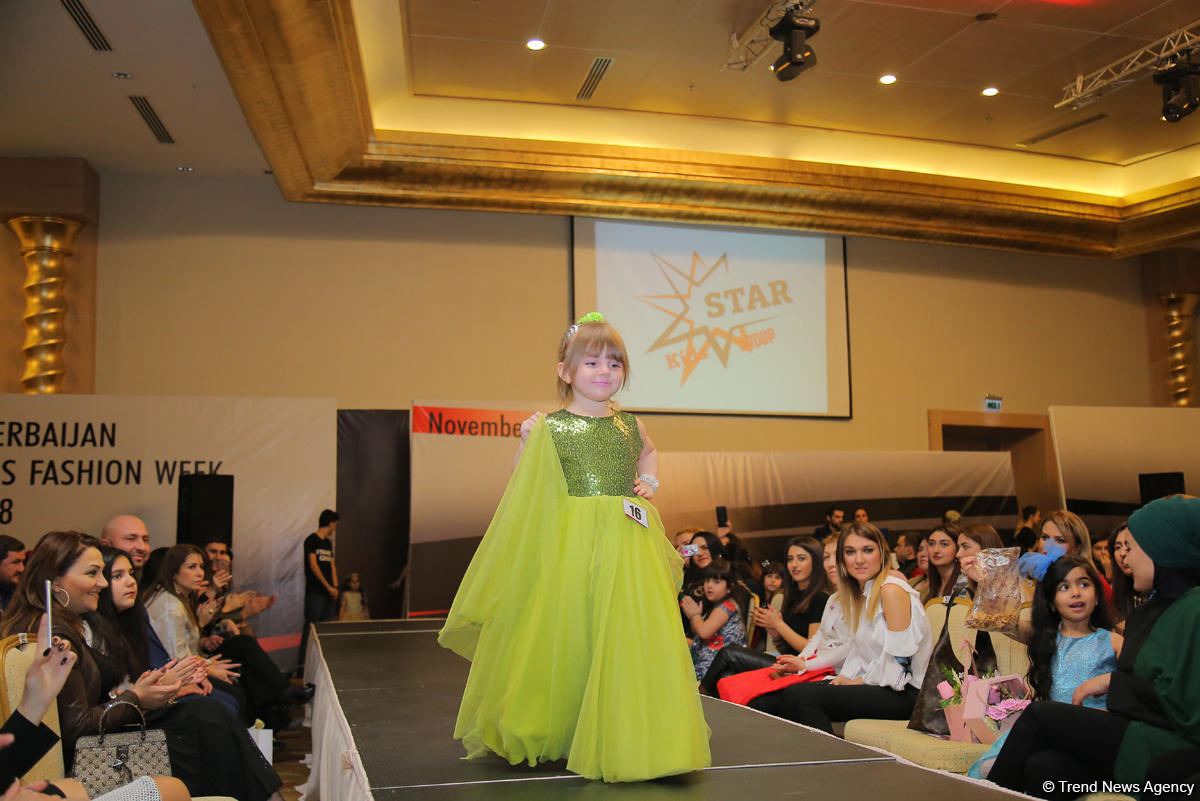 “Azerbaijan Kids Fashion Week 2018” uşaq moda nümayişi keçirilib (FOTO)