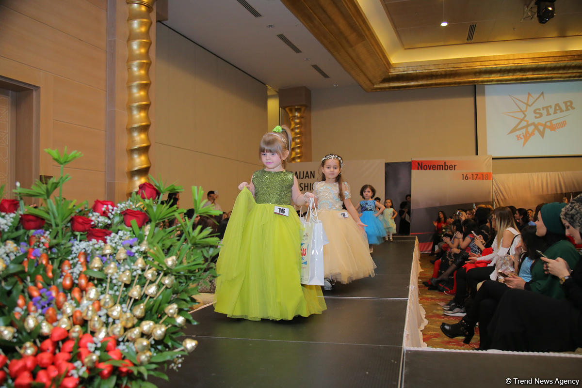 “Azerbaijan Kids Fashion Week 2018” uşaq moda nümayişi keçirilib (FOTO)