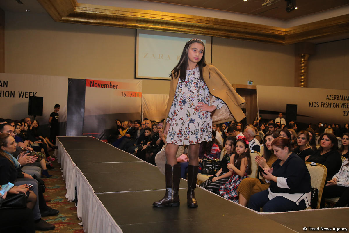 “Azerbaijan Kids Fashion Week 2018” uşaq moda nümayişi keçirilib (FOTO)