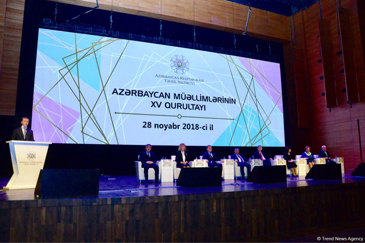 Azərbaycan müəllimlərinin 15-ci Qurultayının qətnaməsi qəbul edilib