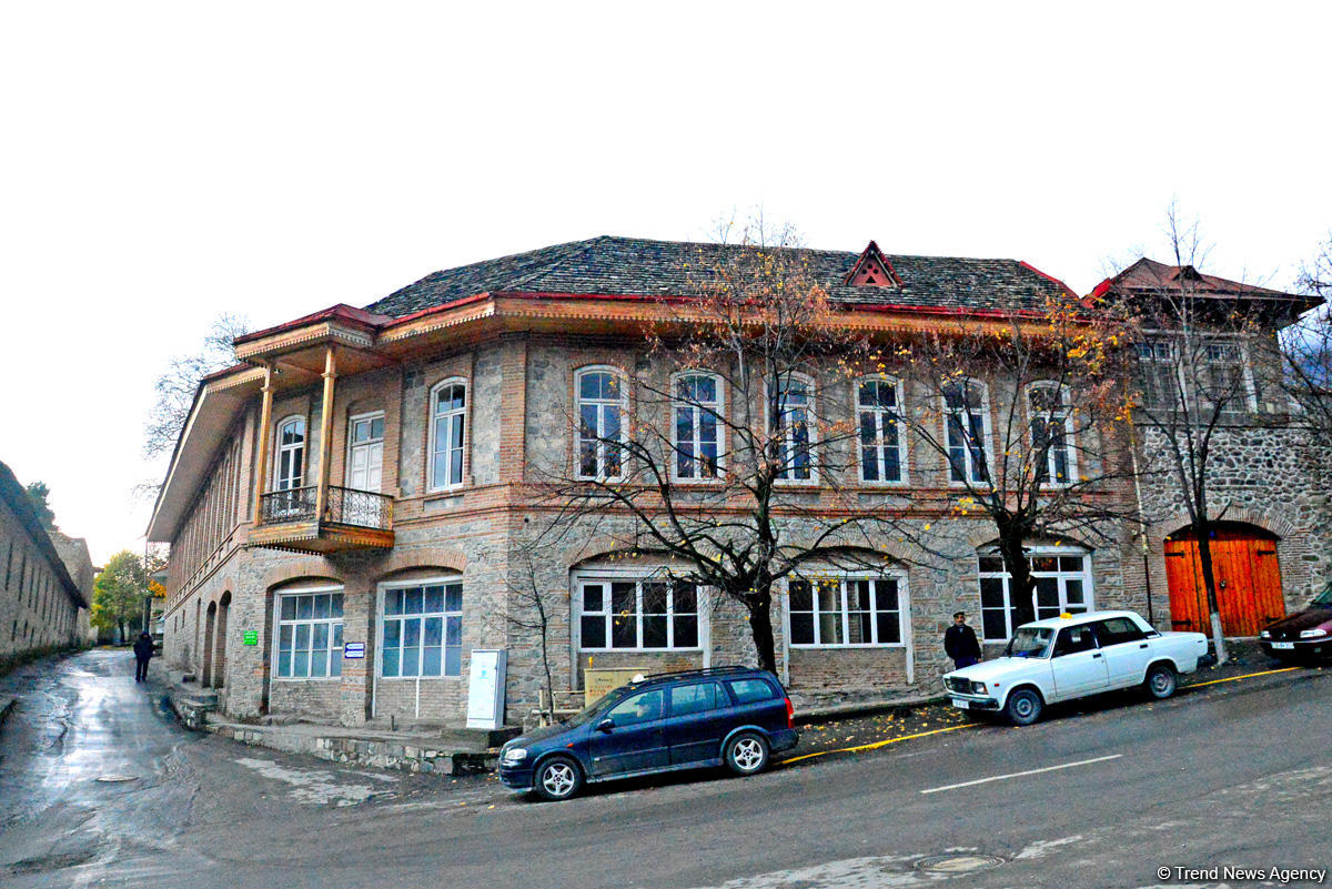 Payızın daha da gözəlləşdirdiyi Şəki (FOTO)